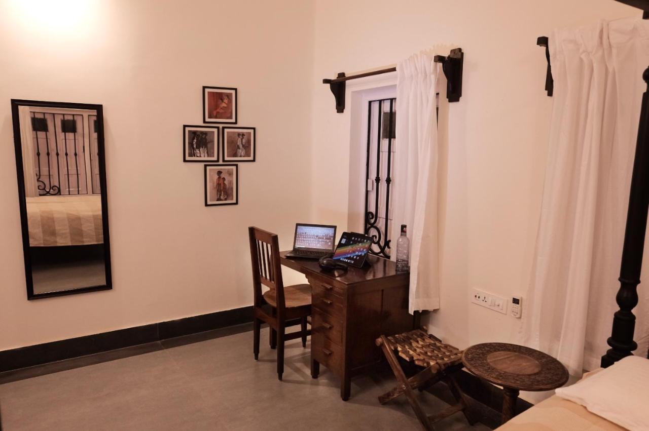 Parul - Elegant Heritage Home At The Heart Of Shantiniketan Екстер'єр фото