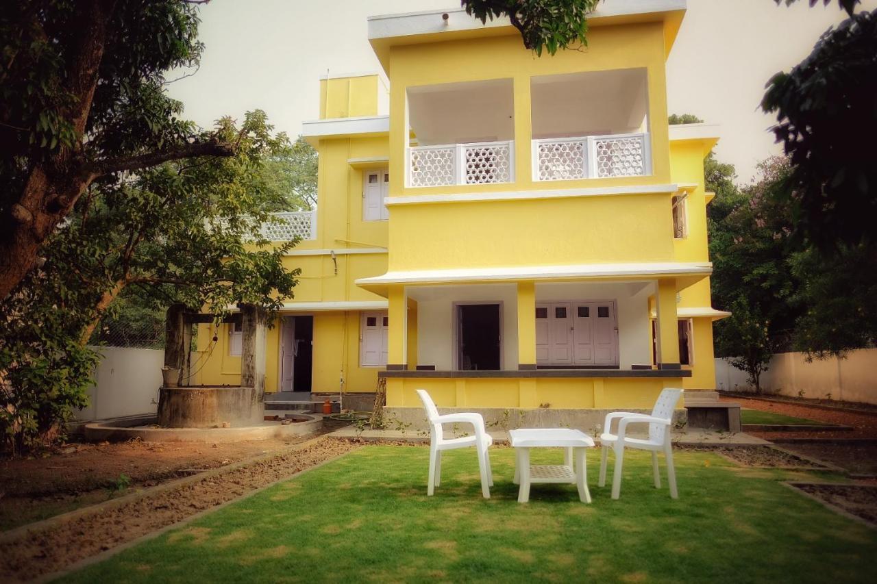 Parul - Elegant Heritage Home At The Heart Of Shantiniketan Екстер'єр фото