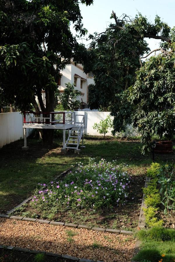 Parul - Elegant Heritage Home At The Heart Of Shantiniketan Екстер'єр фото